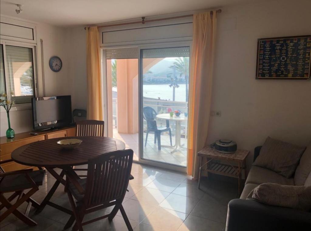 Ferienwohnung Platja Del Port Llança Exterior foto
