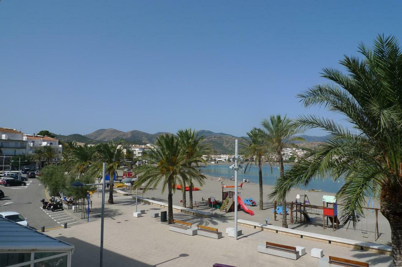 Ferienwohnung Platja Del Port Llança Exterior foto
